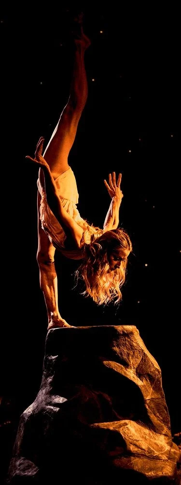 Kristoff Estefano Performer